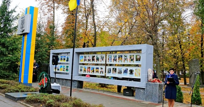 Пам’ятники, меморіальні дошки загиблим воїнам в АТО