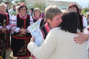 Гостинно, смачно, із вишивками та піснями – виставка світлиць старостинських округів Козятинської громади