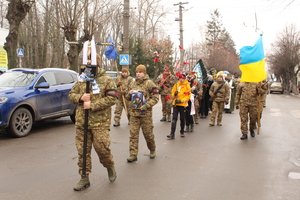 Сьогодні громада в жалобі, ми попрощалися з нашим Захисником Шапкою Петром Олеговичем 