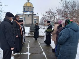 У Козятині скорботним заходом вшанували 90-ту річницю Голодомору-геноциду українського народу