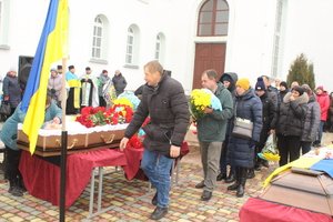 Сьогодні ми прощалися з нашим Захисником Сергієнком Василем Миколайовичем