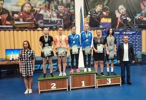 Тенісистка відділення інваспорту Інна Гречана виборола третє місце на чемпіонаті України з настільного тенісу U-18