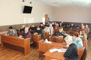 Сьогодні під головуванням секретаря ради Ірини Репало відбулася апаратна нарада з керівниками структурних підрозділів та начальниками комунальних підприємств.