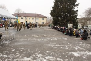 Сьогодні громада в жалобі, ми попрощалися з нашим Захисником Шапкою Петром Олеговичем 