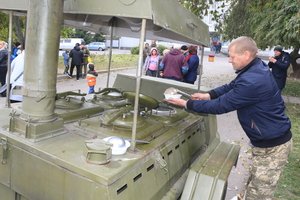 Вдячність, повага, вшанування: у Козятині урочисто відзначили День захисників та захисниць України