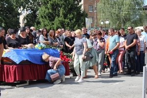 2 вересня наша громада прощалася з Лінником Максимом Івановичем