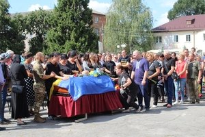 2 вересня наша громада прощалася з Лінником Максимом Івановичем