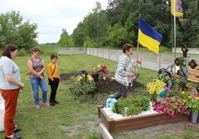 Сьогодні минає рік, як ми втратили нашого Захисника, нашого земляка Шкабуру Дмитра Олександровича 