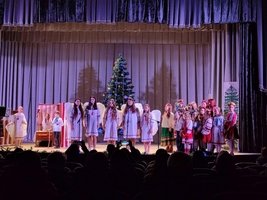 27 грудня, у міському БК відбувся Різдвяний Вертеп, від Дитячої музичної школи.