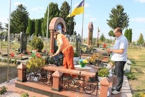 Сьогодні минає 2 рік, як захищаючи нас загинули наші Воїни: Лисий Микола Володимирович та Берегович Роман Михайлович