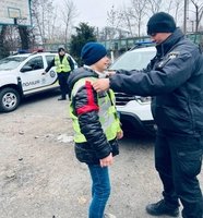 Привітання дітей з Днем Св. Миколая від правоохоронців громади