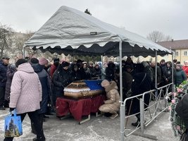 Сьогодні наша громада прощалася з Захисником Вечерою Павлом Володимировичем