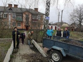 Залізничники долучилися до Всеукраїнського Дня довкілля