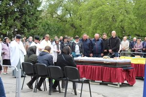 Знову чорний весняний день у нашій громаді. День коли ми прощалися з молодим Захисником Корнійчуком Максимом Миколайовичем