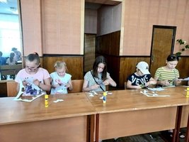 Майстер-клас для діток у центрі дитячої та юнацької творчості