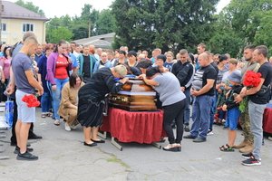 11 липня наша громада прощалася з Воїном України Шкабурою Дмитром Олександровичем