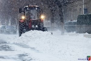 Сніжний циклон з сильними морозами вируватиме до кінця тижня