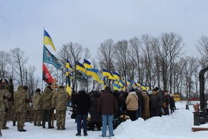 Сьогодні ми прощаємося з нашими Захисниками, які до останнього боролися за нашу свободу та незалежність: Завальнюком Романом Борисовичем та Микулиничем 