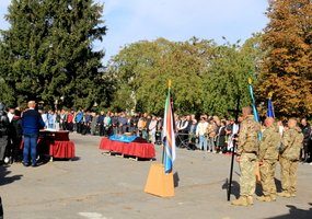Сьогодні, 12 жовтня Козятинська громада прощалася з юним Воїном-Грішиним Анатолієм Володимировичем