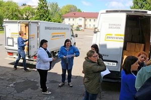 Козятинська громада поповнила запаси гуманітарки для ВПО завдяки вантажам зі штабу ОВА