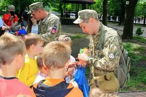 У центральному сквері міста відбулось святкування Міжнародного дня захисту дітей. 