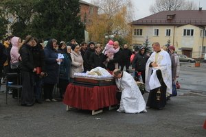 Сьогодні, 1 листопада, ми прощалися з нашим Захисником Папаруком Сергієм Степановичем