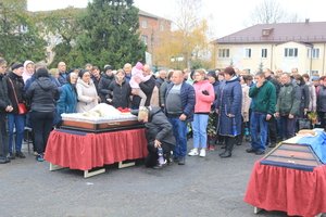 Сьогодні, 1 листопада, ми прощалися з нашим Захисником Папаруком Сергієм Степановичем