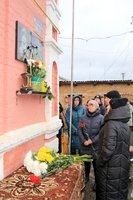 24 листопада 2023 року, відбулося відкриття меморіальної дошки на честь Кравченко Володимира Олександровича, який загинув у бою з російськими окупантами 25 листопада 2022 року