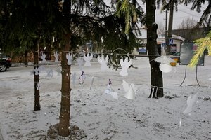 Сьогодні у місті біля пам'ятного знаку загиблим-воїнам захисниками України розпочалась тиха акція "Ангели пам'яті"