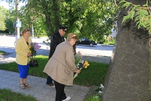 З нагоди 79-ої річниці закінчення Другої світової війни як символу перемоги цивілізованого світу над злом нацизму в Козятинській громаді проводилися заходи вшанування пам'яті полеглих