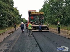 У Козятинській громаді розпочались роботи з ремонту автомобільних доріг обласного значення.