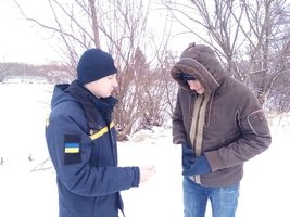 Рятувальники попереджають про небезпеку відпочинку на водних об’єктах у зимовий період