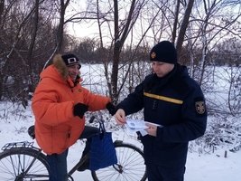 Рятувальники попереджають про небезпеку відпочинку на водних об’єктах у зимовий період