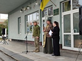 У Козятинській громаді з глибокою шаною вшанували захисників та захисниць України