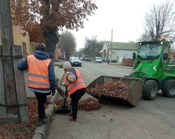 Місячник прибирання у Козятинській громаді триває