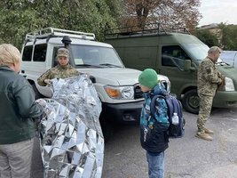 У Козятинській громаді з глибокою шаною вшанували захисників та захисниць України