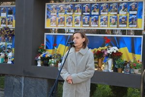 Дякували та вшановували полеглих Захисників