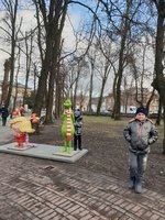 У центральному сквері міста розпочато підготовку до новорічних свят