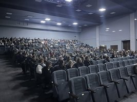 Сьогодні відбувся перегляд документального фільму «Воїни духу» та зустріч із земляком, який є героєм цієї стрічки