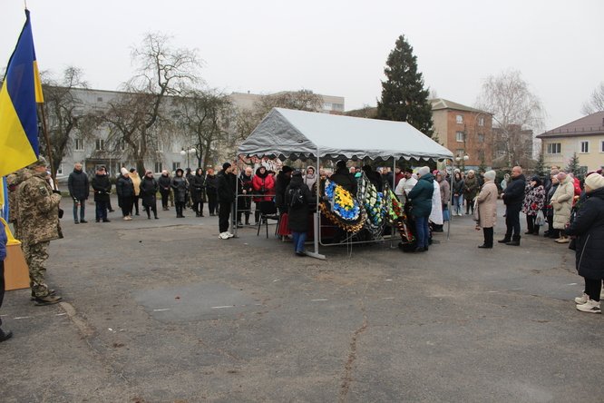 Сьогодні ми попрощалися з нашим Героєм Куценком Сергієм Юрійовичем...